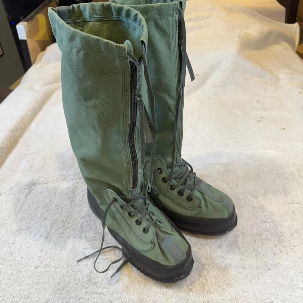 Wellco N-1B Extreme Cold Weather Boots Sage Green Canvas Mukluks MIL-B-6362F